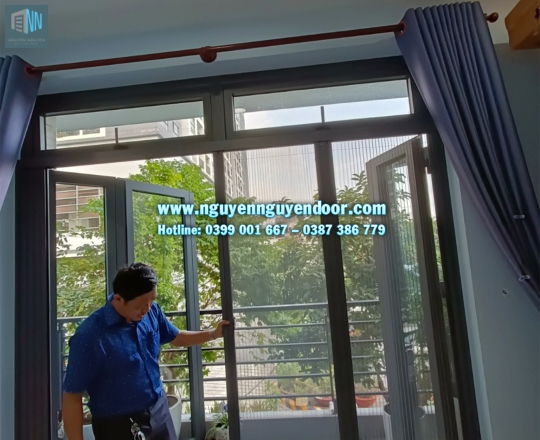 CỬA LƯỚI CHỐNG MUỖI KHÔNG RAY - CÁNH NỐI TẠI TAM BÌNH, THỦ ĐỨC