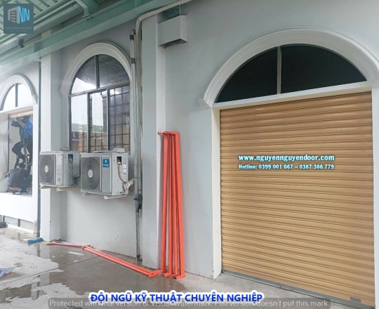 CỬA CUỐN KÉO TAY CÔNG NGHỆ ĐOÀI LOAN TẠI BÌNH CHIỂU THỦ ĐỨC