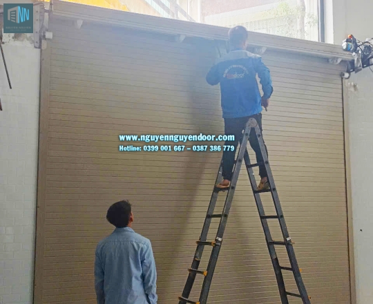 CỬA CUỐN KHE THOÁNG CÔNG NGHỆ ĐỨC TẠI BÌNH CHIỂU CHỢ ĐẦU MỐI THỦ ĐỨC
