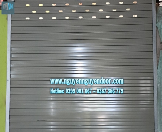 CỬA CUỐN TẤM LIỀN ĐẨY TAY CÔNG NGHỆ ÚC TẠI LÊ VĂN QUỚI, BÌNH TÂN