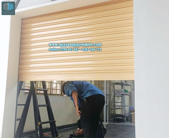CỬA CUỐN KÉO TAY CÔNG NGHỆ ĐOÀI LOAN TẠI BÌNH CHIỂU THỦ ĐỨC