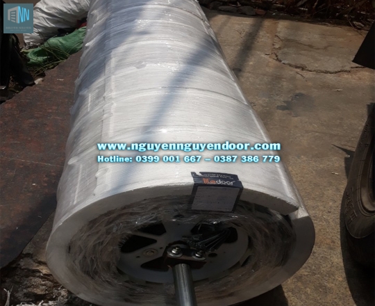 CỬA CUỐN TẤM LIỀN ĐẨY TAY CÔNG NGHỆ ÚC TẠI LÊ VĂN QUỚI, BÌNH TÂN
