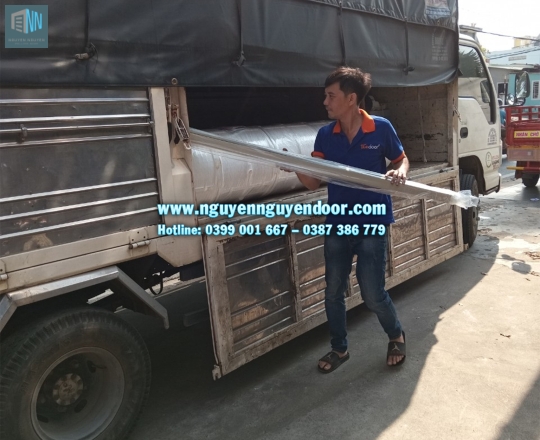 CỬA CUỐN TẤM LIỀN ĐẨY TAY CÔNG NGHỆ ÚC TẠI LÊ VĂN QUỚI, BÌNH TÂN