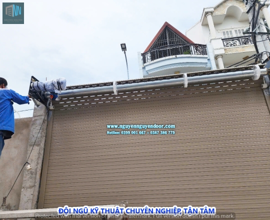 CỬA CUỐN KHE THOÁNG CÔNG NGHỆ ĐỨC TẠI QUỐC LỘ 13 CŨ