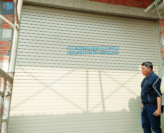 CỬA CUỐN KHE THOÁNG CÔNG NGHỆ ĐỨC LÊ THỊ HOA