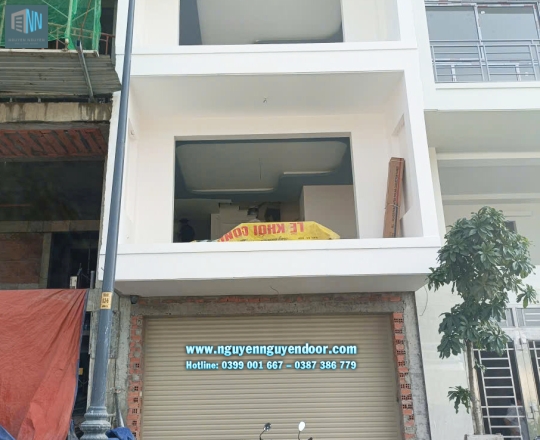 CỬA CUỐN LÁ BÍT CÔNG NGHỆ ĐỨC TẠI NHÀ GA T3