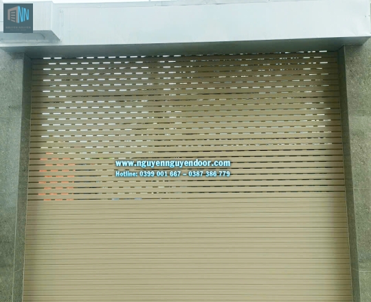 CỬA CUỐN KHE THOÁNG CÔNG NGHỆ ĐỨC TẠI QL13