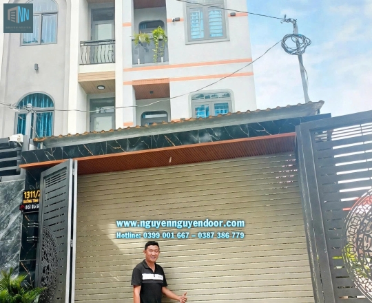 CỬA CUỐN CÔNG NGHỆ ĐỨC CHẾ ĐỘ KHE THOÁNG TẠI BÌNH CHIỀU