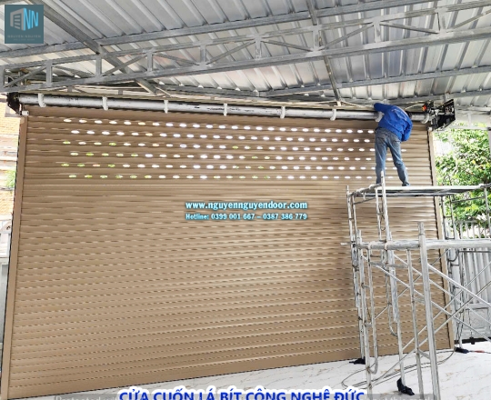 CỬA CUỐN LÁ BÍT CÔNG NGHỆ ĐỨC TẠI TRẦN HƯNG ĐẠO THỦ ĐỨC