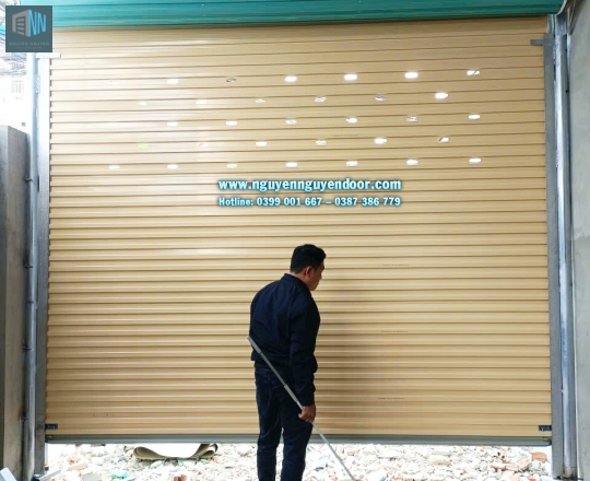 CỬA CUỐN TẤM LIỀN CÔNG NGHỆ ÚC TẠI ĐOÀN THỊ ĐIỂM THỦ ĐỨC