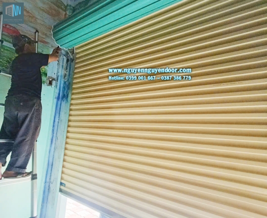 CỬA CUỐN TẤM LIỀN CÔNG NGHỆ ÚC SIÊU NHẸ