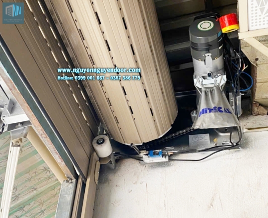 CỬA CUỐN KHE THOÁNG CÔNG NGHỆ ĐỨC TẠI ĐƯỜNG SỐ 10 TAM BÌNH