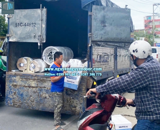 CỬA CUỐN ÚC - ÊM, BỀN, ĐẸP CHUẨN ÚC, CHẠY MOTOR SIÊU ÊM